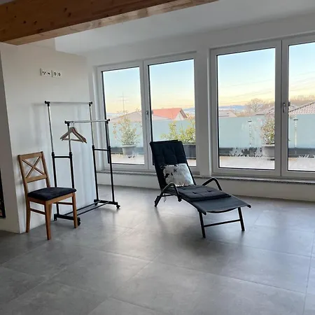 Apartment Haus Villa-moderne Galeriewohnung In Wallersdorf-haidlfing