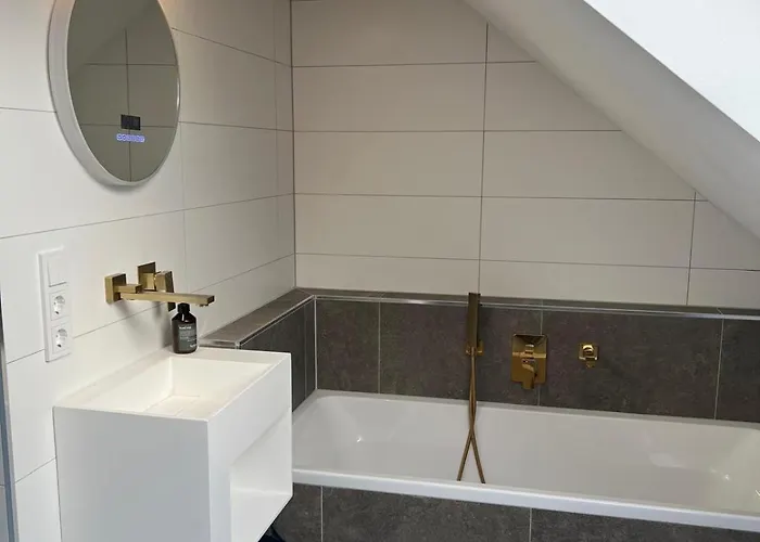 Haus Villa-moderne Galeriewohnung In Wallersdorf-haidlfing Apartment Wallersdorf